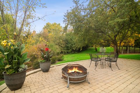 Tiny photo for 165 Haverton Way, North Barrington, IL 60010 (MLS # 12498974)