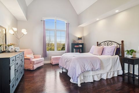 Tiny photo for 165 Haverton Way, North Barrington, IL 60010 (MLS # 12498974)