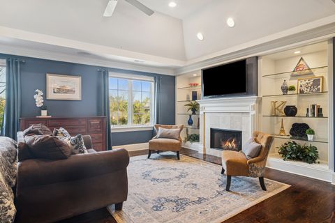 Tiny photo for 165 Haverton Way, North Barrington, IL 60010 (MLS # 12498974)