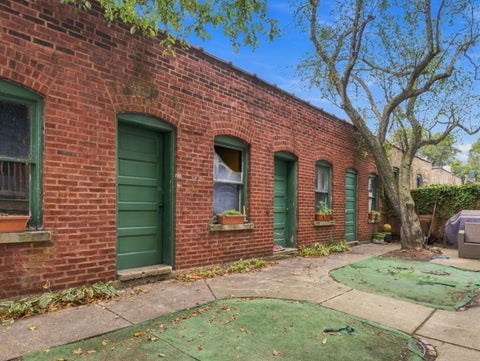 Tiny photo for 6342 N Magnolia Avenue #3N, Chicago, IL 60660 (MLS # 12763631)