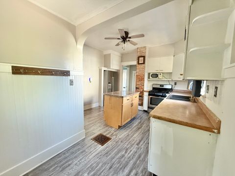 Tiny photo for 614 N Brinton Avenue, Dixon, IL 61021 (MLS # 12505738)