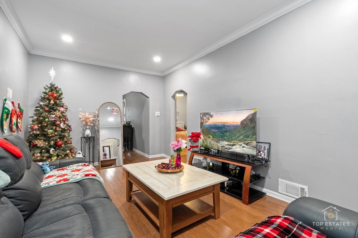 5404 S 72nd Court