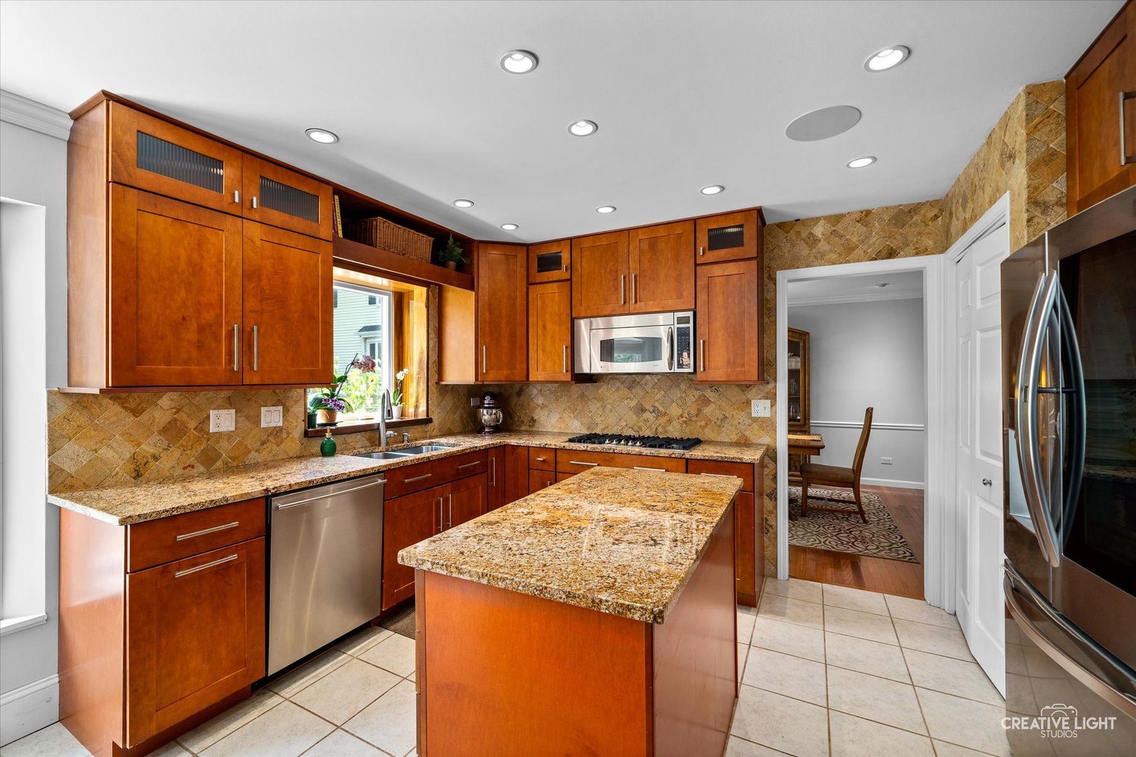 6382 Twin Oaks Lane