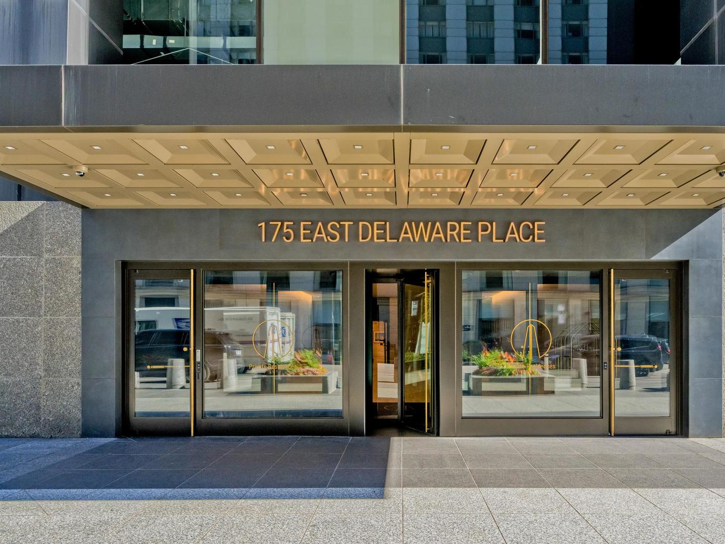 175 E Delaware Place 9007