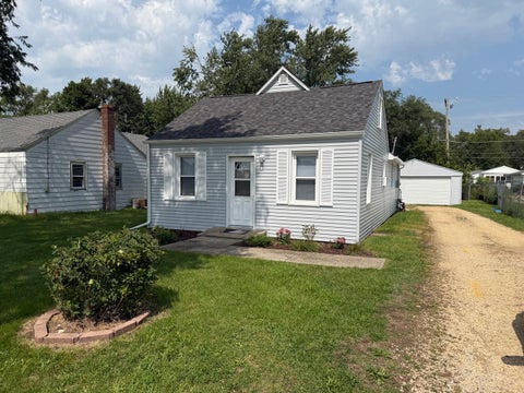 Photo of 918 WINDSOR Road, Loves Park, IL 61111 (MLS # 12747552)