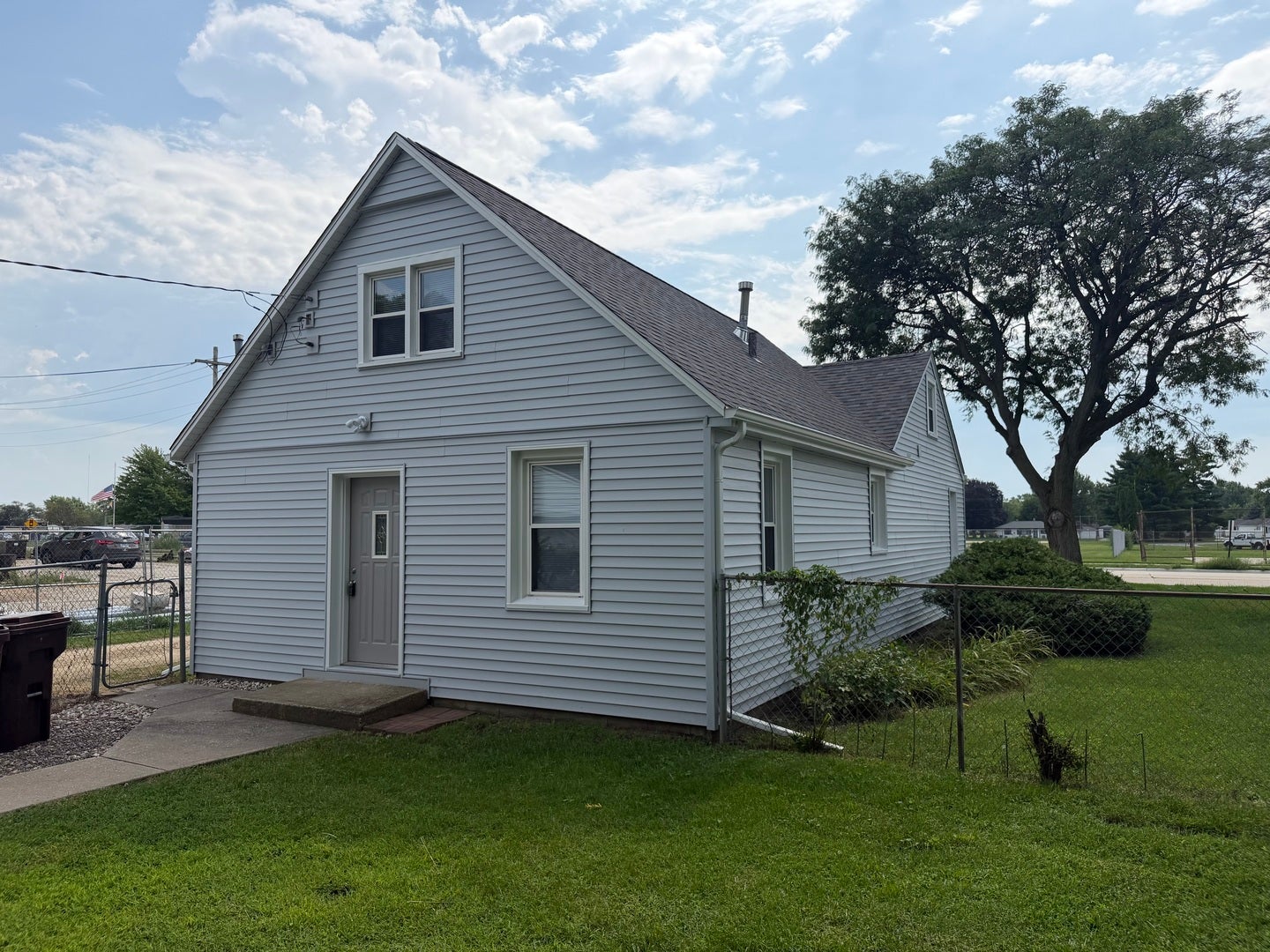 918 WINDSOR Road