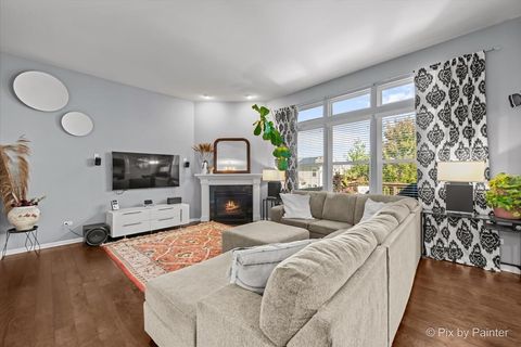 Tiny photo for 154 Chapin Way, Oswego, IL 60543 (MLS # 12478307)