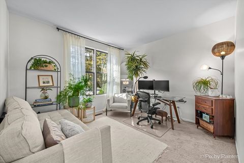 Tiny photo for 154 Chapin Way, Oswego, IL 60543 (MLS # 12478307)