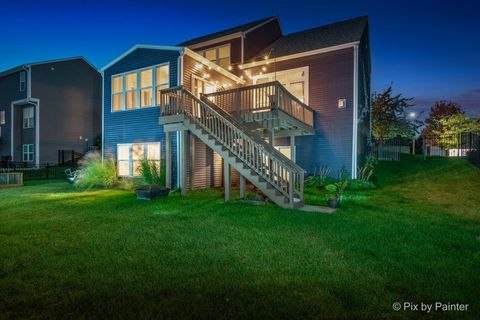 Tiny photo for 154 Chapin Way, Oswego, IL 60543 (MLS # 12478307)