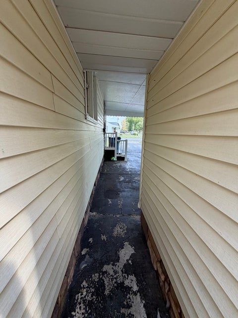 Tiny photo for 401 N Mary Street, Sesser, IL 62884 (MLS # 12761921)