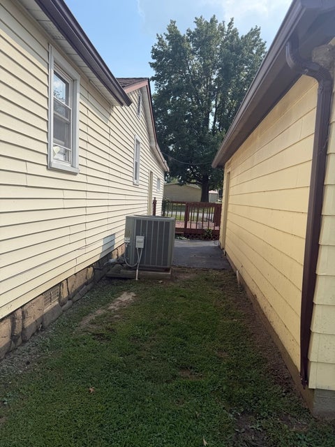 Tiny photo for 401 N Mary Street, Sesser, IL 62884 (MLS # 12761921)