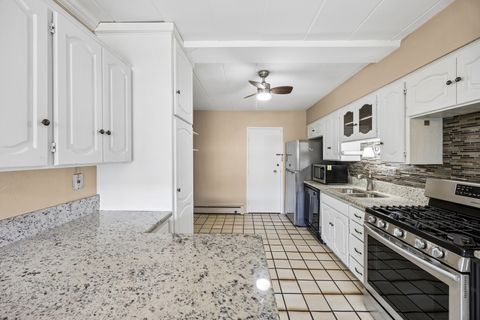 Tiny photo for 1139 Leavitt Avenue #305, Flossmoor, IL 60422 (MLS # 12700351)