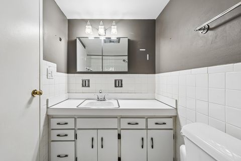 Tiny photo for 1139 Leavitt Avenue #305, Flossmoor, IL 60422 (MLS # 12700351)