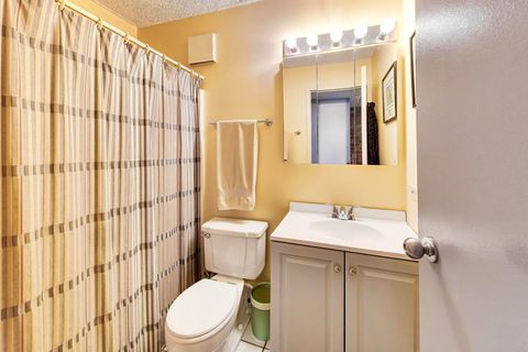 Tiny photo for 2024 Saint Johns Avenue #301, Highland Park, IL 60035 (MLS # 12623041)