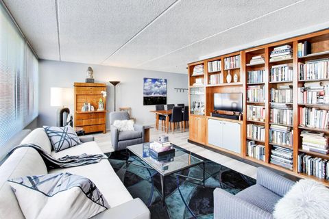 Tiny photo for 2024 Saint Johns Avenue #301, Highland Park, IL 60035 (MLS # 12623041)