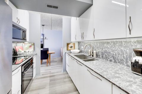 Tiny photo for 2024 Saint Johns Avenue #301, Highland Park, IL 60035 (MLS # 12623041)