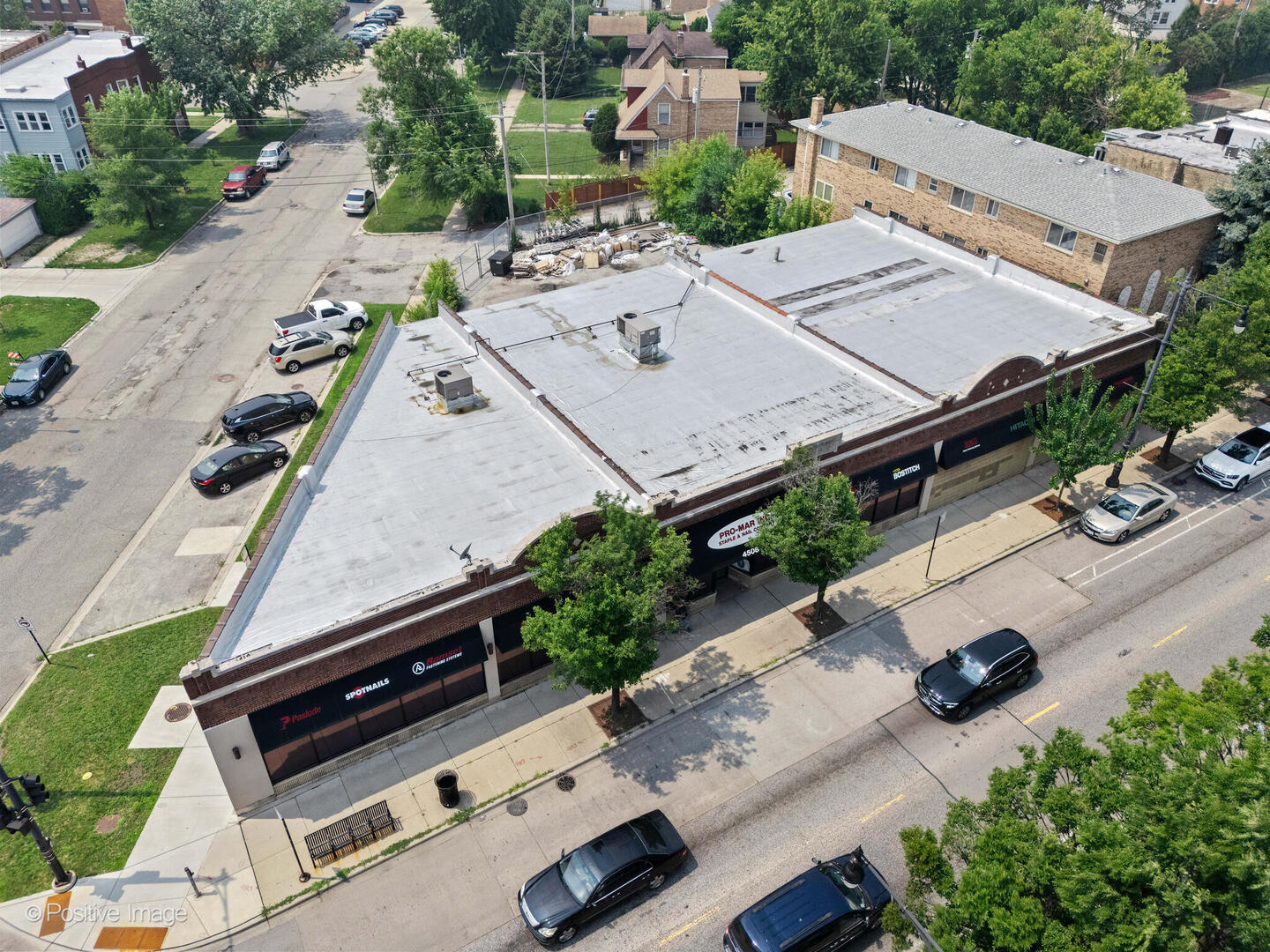 4508 N Milwaukee Avenue