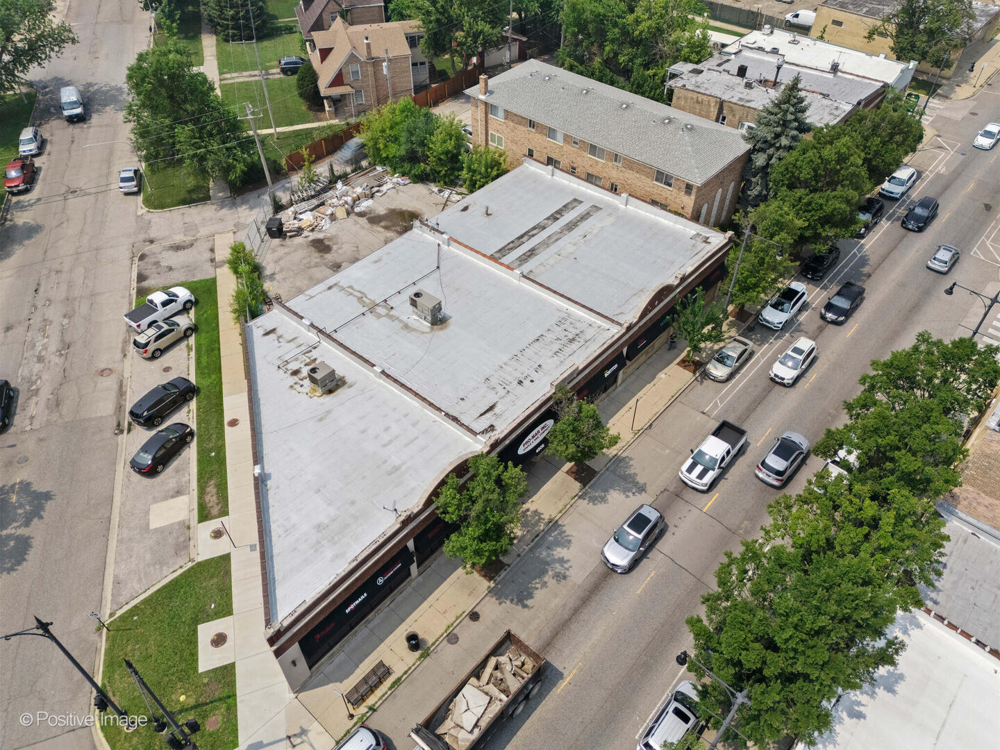 4508 N Milwaukee Avenue