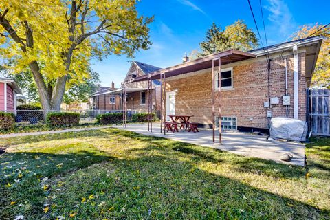 Tiny photo for Calumet Park, IL 60827 (MLS # 12508631)