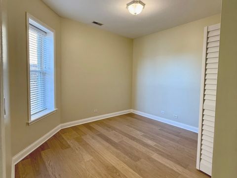 Tiny photo for 4652 N Saint Louis Avenue #3E, Chicago, IL 60625 (MLS # 12541523)