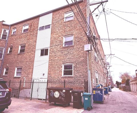 Tiny photo for 4652 N Saint Louis Avenue #3E, Chicago, IL 60625 (MLS # 12541523)