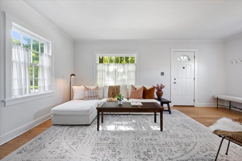 Tiny photo for 1213 Oakton Street, Evanston, IL 60202 (MLS # 12772616)