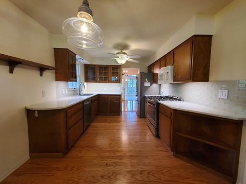 Tiny photo for 103 N Lark Lane, Carbondale, IL 62901 (MLS # 12629167)