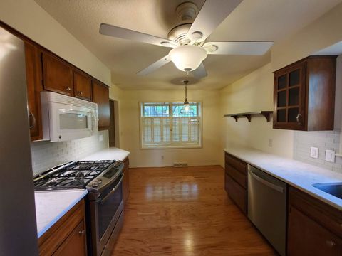 Tiny photo for 103 N Lark Lane, Carbondale, IL 62901 (MLS # 12629167)