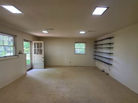 Tiny photo for 103 N Lark Lane, Carbondale, IL 62901 (MLS # 12629167)