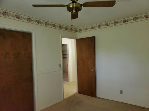 Tiny photo for 103 N Lark Lane, Carbondale, IL 62901 (MLS # 12629167)