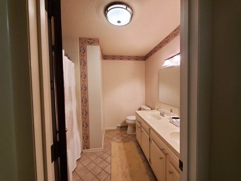 Tiny photo for 103 N Lark Lane, Carbondale, IL 62901 (MLS # 12629167)