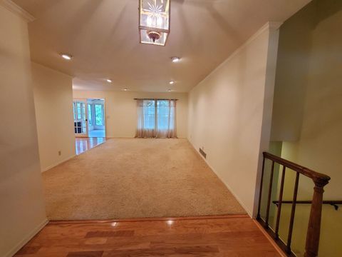 Tiny photo for 103 N Lark Lane, Carbondale, IL 62901 (MLS # 12629167)