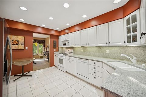 Tiny photo for 175 Lake Boulevard #301, Buffalo Grove, IL 60089 (MLS # 12505121)