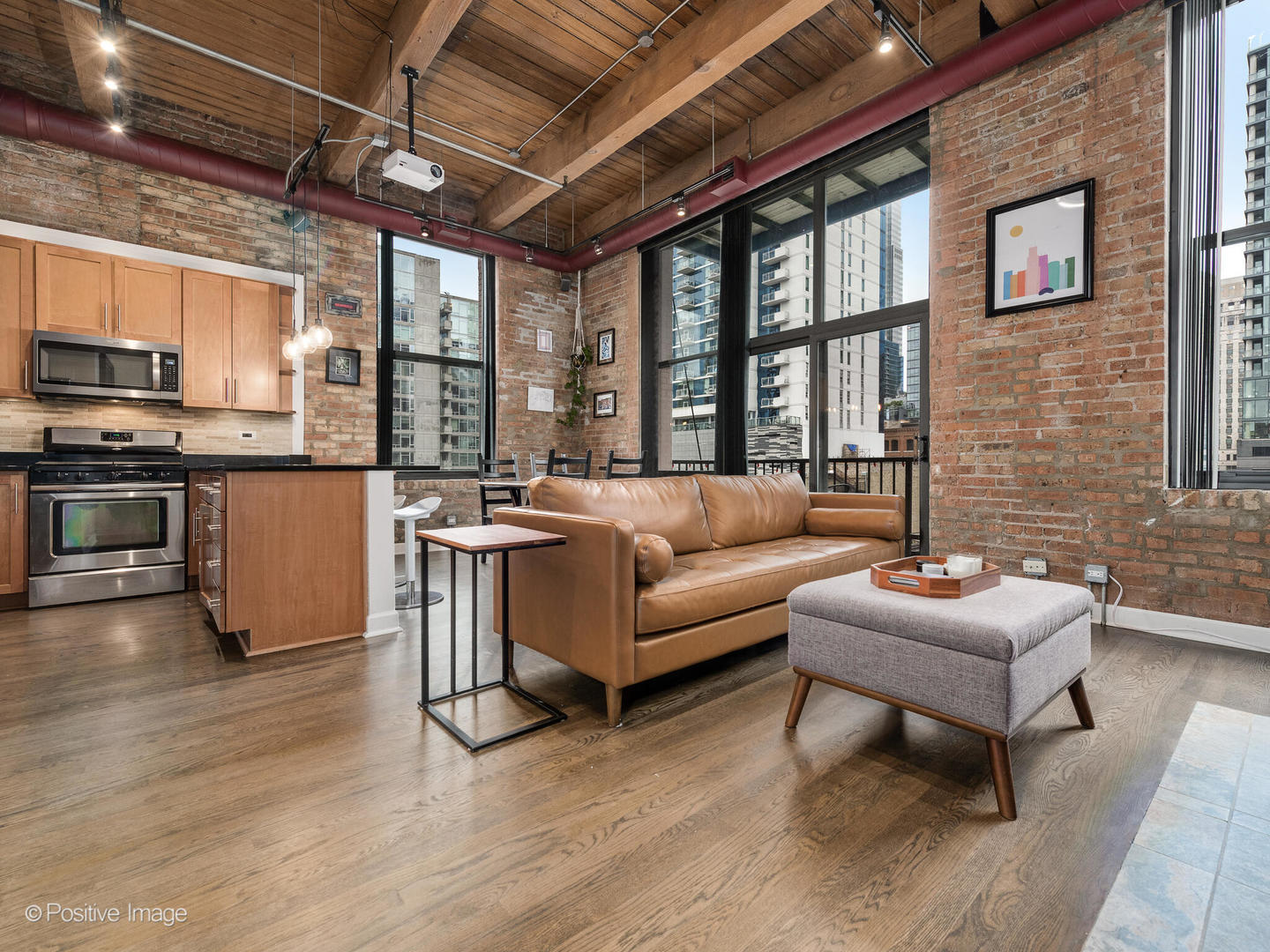 300 W Grand Avenue 403