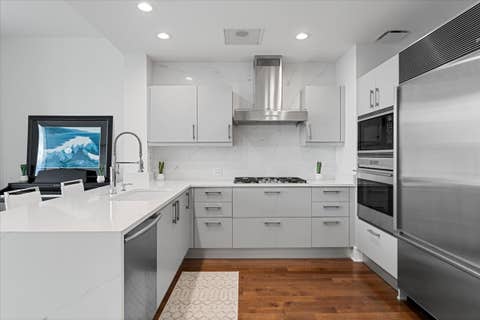 Tiny photo for 401 N Wabash Avenue #39L, Chicago, IL 60611 (MLS # 12671426)
