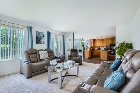 Tiny photo for 22636 Bass Lake Road, Plainfield, IL 60544 (MLS # 12421123)