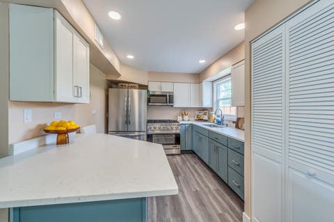 Tiny photo for 407 Watseka Street, Park Forest, IL 60466 (MLS # 12654947)