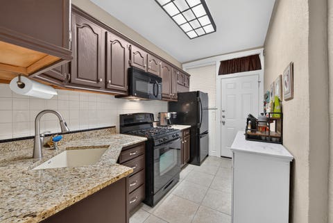 Tiny photo for 5515 N winthrop Avenue #2A, Chicago, IL 60640 (MLS # 12645539)