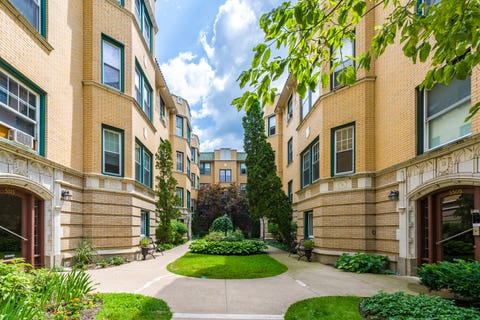 Photo of 5515 N winthrop Avenue #2A, Chicago, IL 60640 (MLS # 12645539)