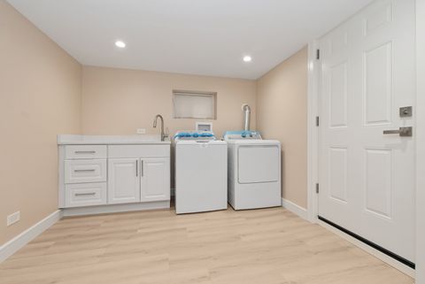 Tiny photo for 2848 N Mobile Avenue, Chicago, IL 60634 (MLS # 12516135)