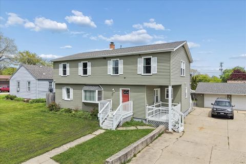 Photo of 29 N Metropolitan Avenue, Waukegan, IL 60085 (MLS # 12630272)