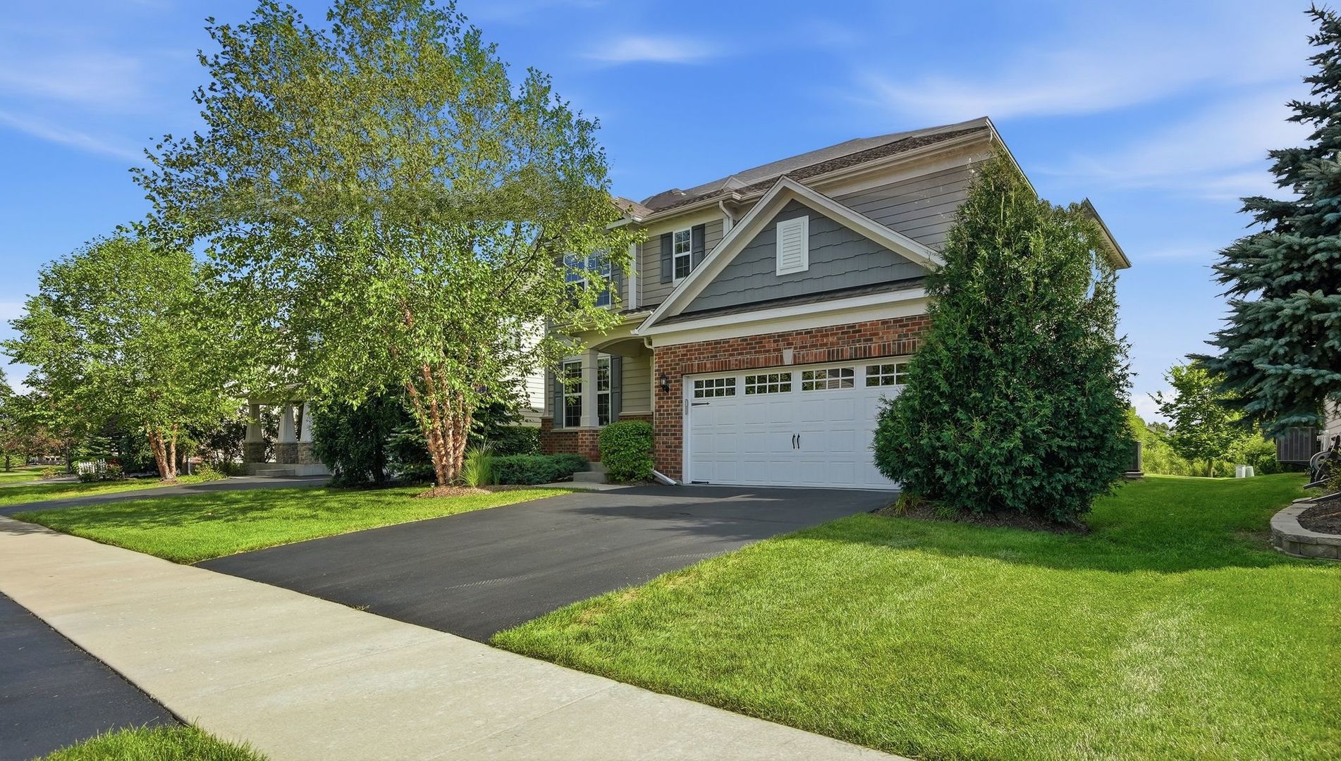 5 Palisades Boulevard
