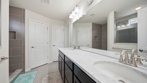 Tiny photo for 5 Palisades Boulevard, Hawthorn Woods, IL 60047 (MLS # 12729786)