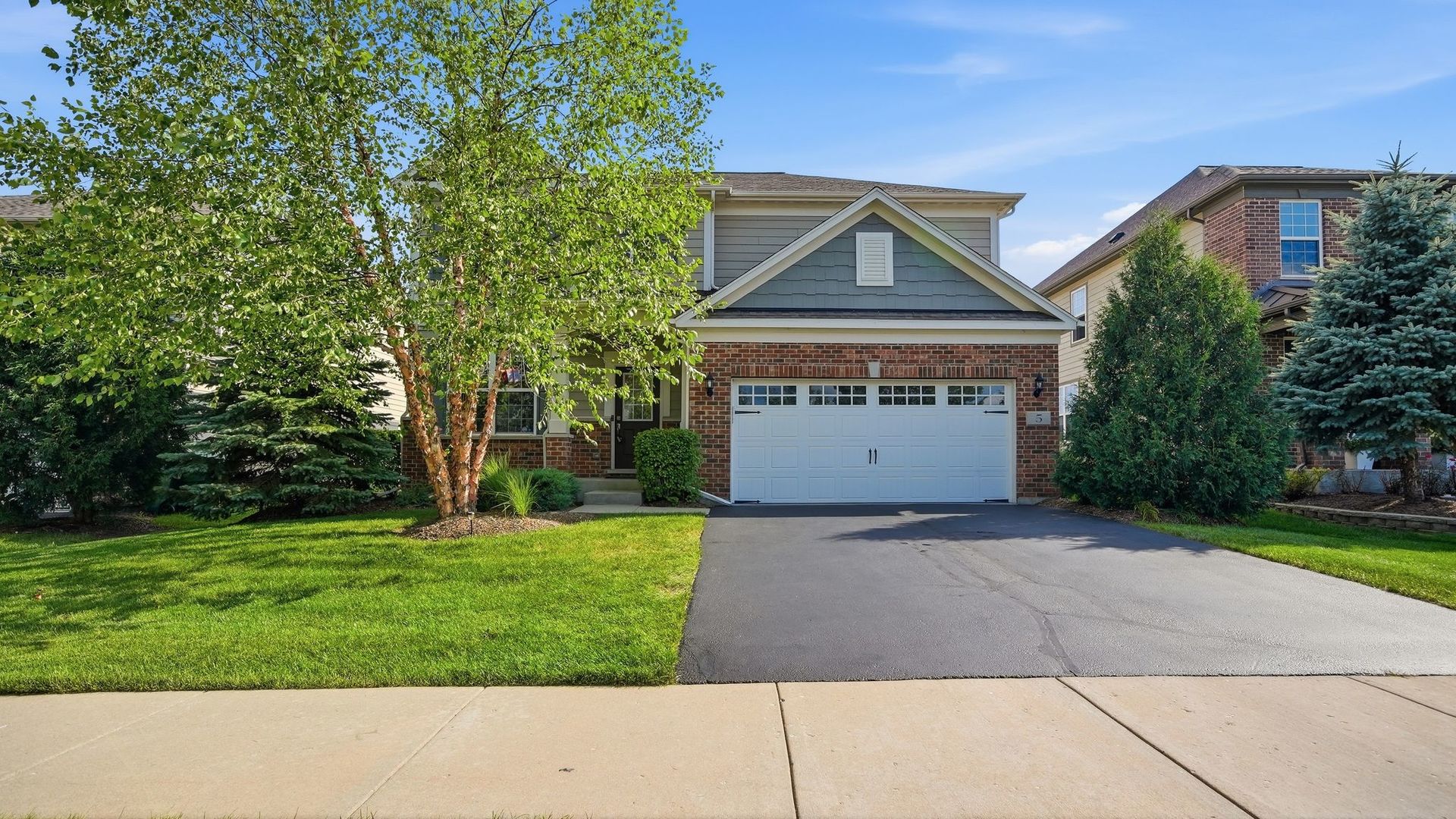 5 Palisades Boulevard