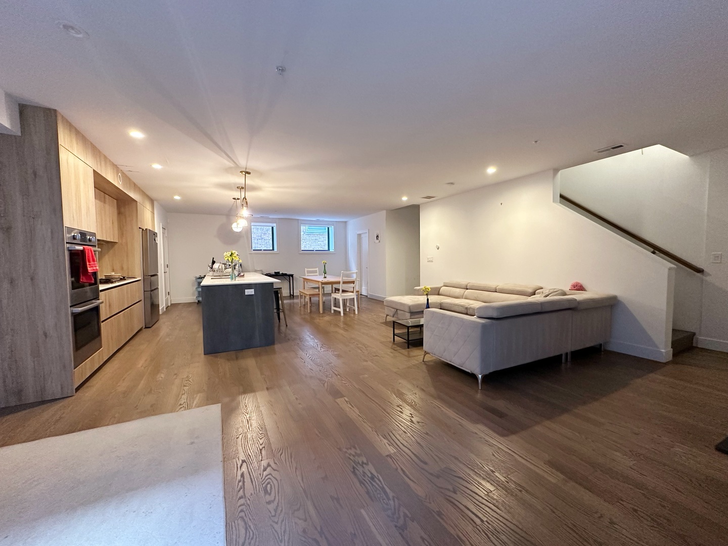 4840 S Dorchester Avenue 3