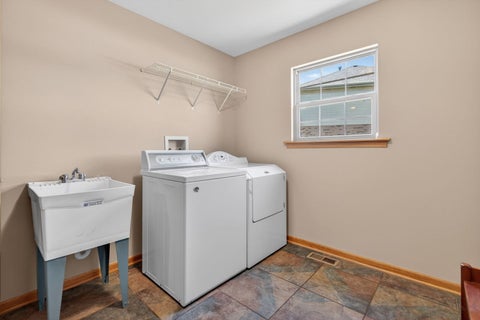 Tiny photo for 15711 Menominee Court, Manhattan, IL 60442 (MLS # 12665981)