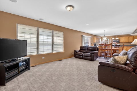 Tiny photo for 15711 Menominee Court, Manhattan, IL 60442 (MLS # 12665981)