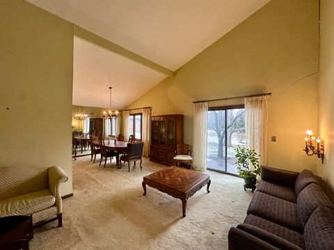 Tiny photo for 3008 Rennes Court, Northbrook, IL 60062 (MLS # 12588469)