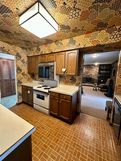 Tiny photo for 3008 Rennes Court, Northbrook, IL 60062 (MLS # 12588469)