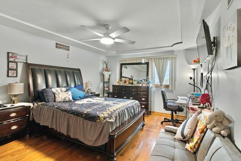 Tiny photo for 7051 W 64th Place, Chicago, IL 60638 (MLS # 12615536)